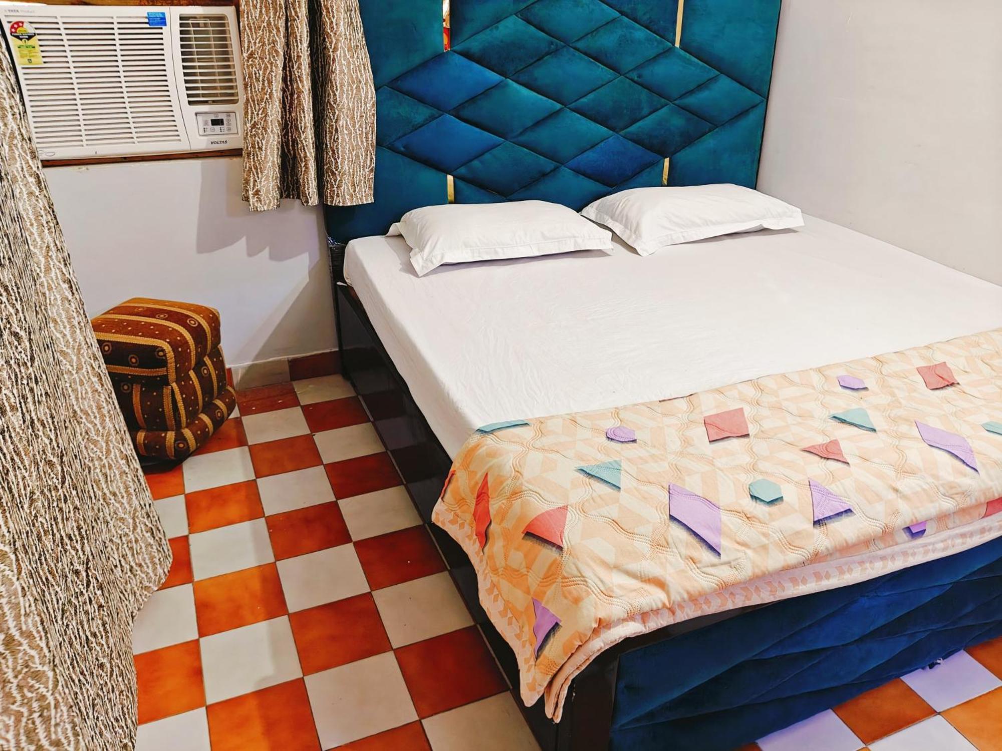 Kiara Home Stays Váránasí Exteriér fotografie